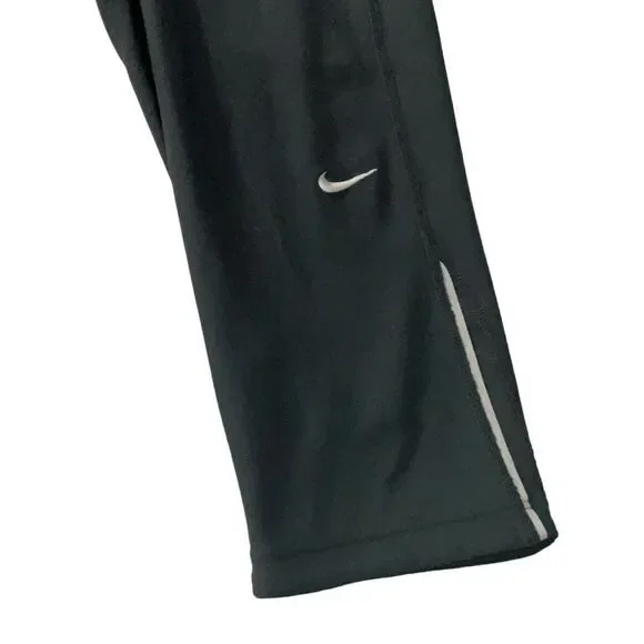 Nike Dri Fit Mid Rise Womens Cycling Shorts Black  Back Zip Pocket Size Small - Picture 3 of 5